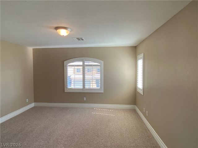 95 Broken Putter Way, Las Vegas, NV 89148