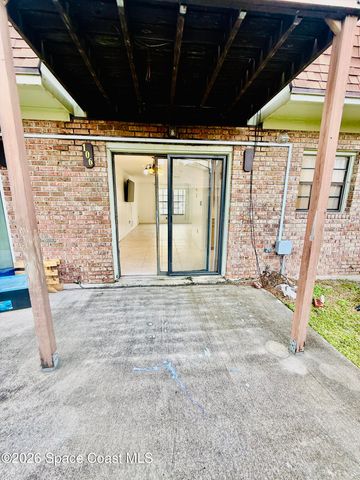 1301 Arlington Lane NE 106, Palm Bay, FL 32905