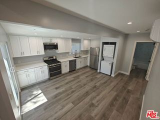 8617 Hatillo, Winnetka, CA 91306
