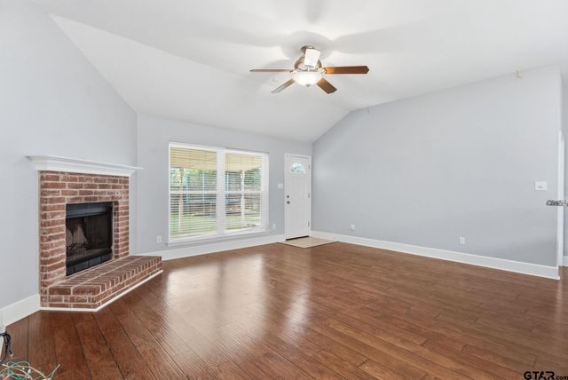 681 Frederick Cir., Flint, TX 75762
