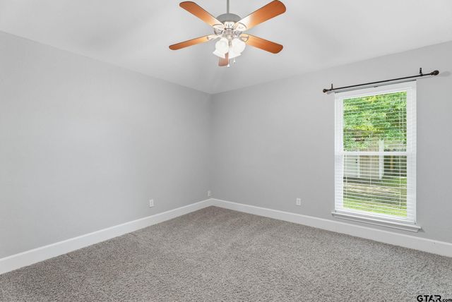 681 Frederick Cir., Flint, TX 75762