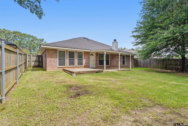 681 Frederick Cir., Flint, TX 75762