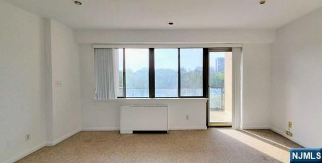 1203 River Road 21A, Edgewater, NJ 07020