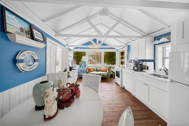 74 Richardson Avenue, East Hampton, NY 11937