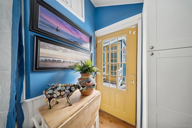 74 Richardson Avenue, East Hampton, NY 11937