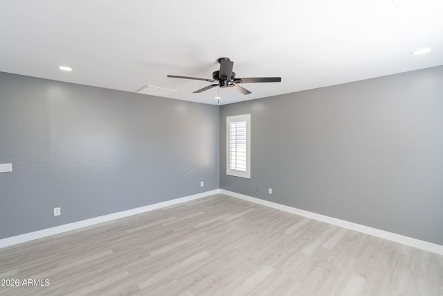 12038 W Leather Lane, Peoria, AZ 85383