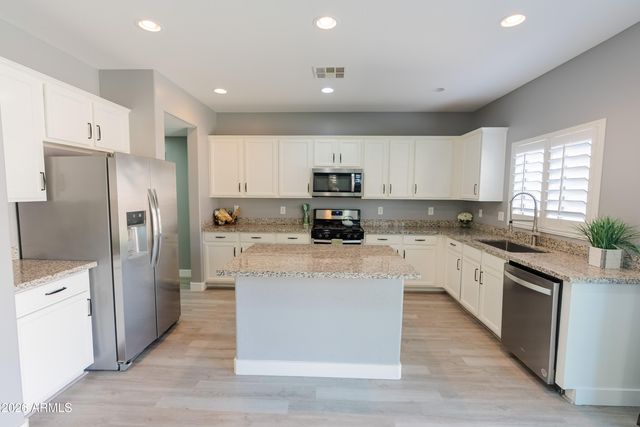 12038 W Leather Lane, Peoria, AZ 85383