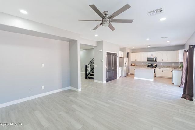 12038 W Leather Lane, Peoria, AZ 85383