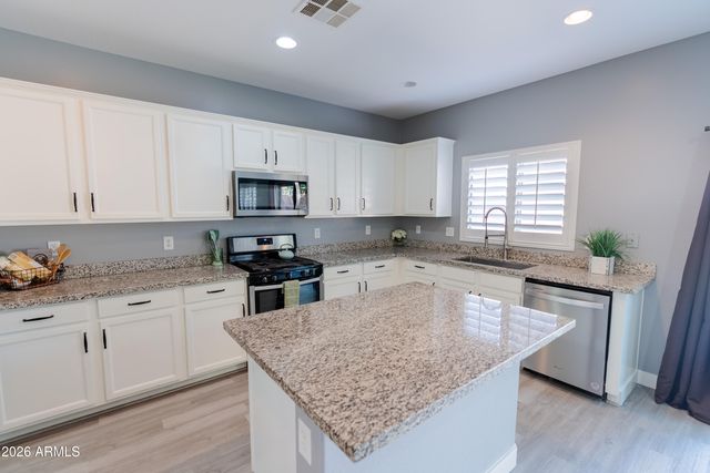 12038 W Leather Lane, Peoria, AZ 85383