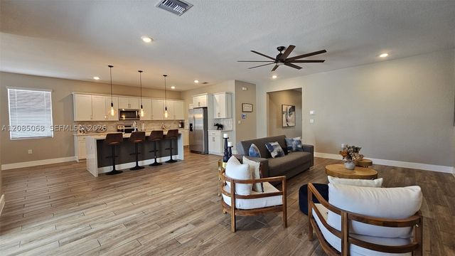 29352 SW 178th Ave, Homestead, FL 33030