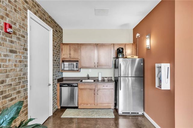 2951 Baltic Ave Ste 110, Virginia Beach, VA 23451