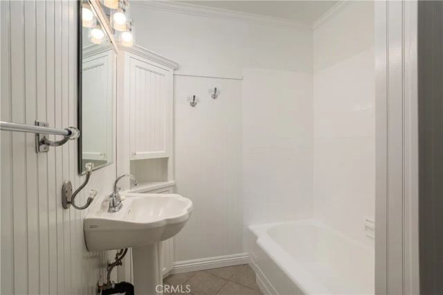 2662 Riverside Drive, Costa Mesa, CA 92627