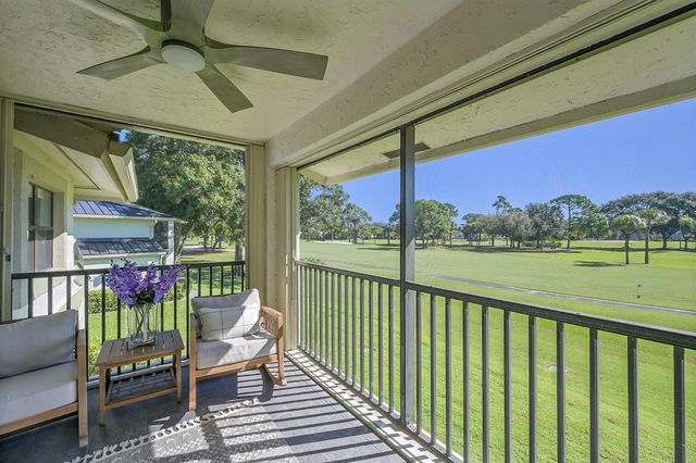 12870 Briarlake Drive 201, Palm Beach Gardens, FL 33418