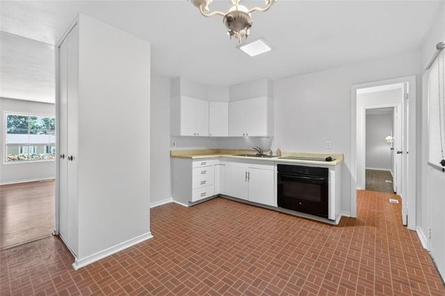 8610 E 92nd Terrace, Kansas City, MO 64138