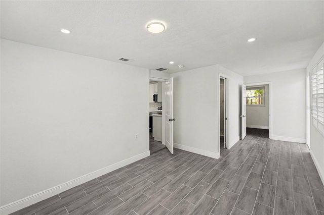 318 BATH STREET, Tarpon Springs, FL 34689