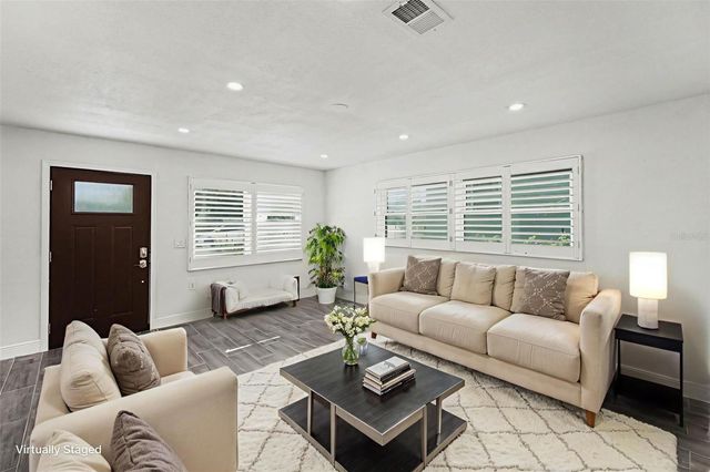 318 BATH STREET, Tarpon Springs, FL 34689