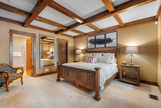 12442 Villa Court, Truckee, CA 96161