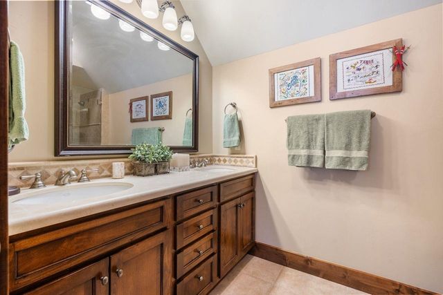 12442 Villa Court, Truckee, CA 96161