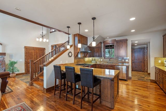 12442 Villa Court, Truckee, CA 96161