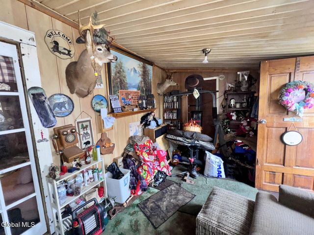 834 County Highway 110, Broadalbin, NY 12025