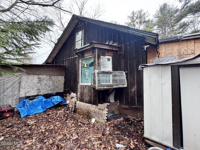 834 County Highway 110, Broadalbin, NY 12025