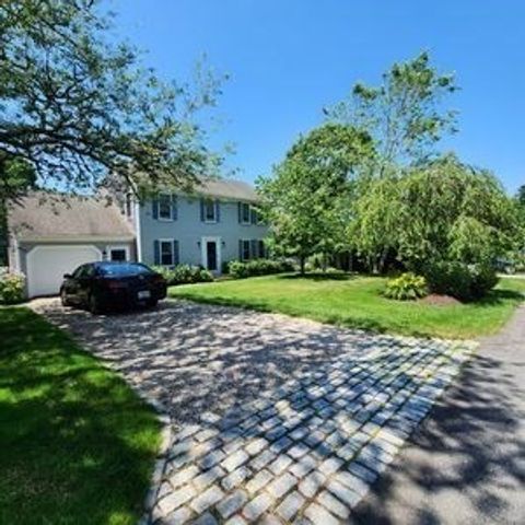 143 Abbey Gate Rd, Barnstable, MA 02635