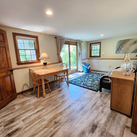 143 Abbey Gate Rd, Barnstable, MA 02635
