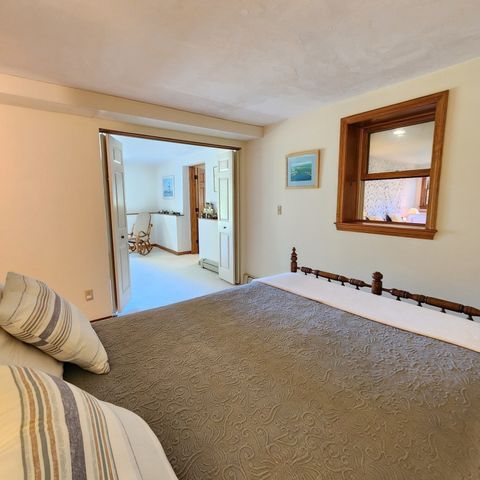 143 Abbey Gate Rd, Barnstable, MA 02635