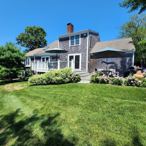 143 Abbey Gate Rd, Barnstable, MA 02635