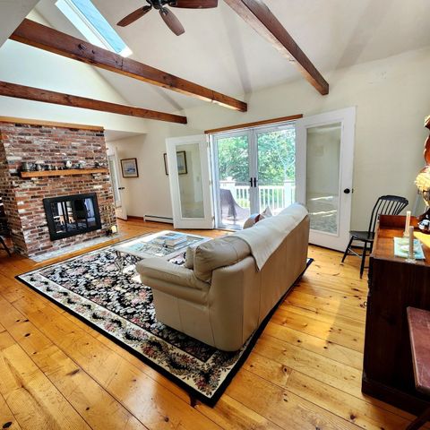 143 Abbey Gate Rd, Barnstable, MA 02635