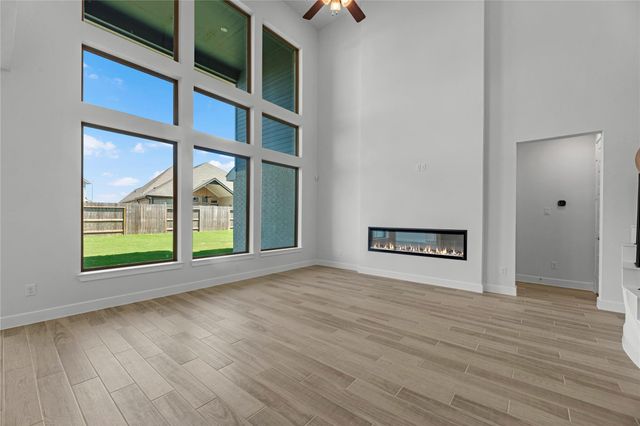 18817 Truman Trail, Conroe, TX 77302