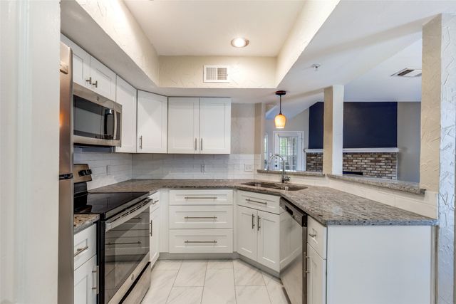 5565 Preston Oaks Road 237, Dallas, TX 75254