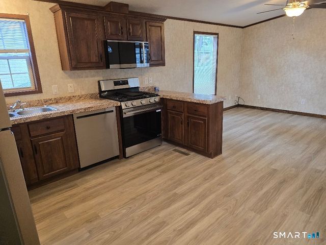 11 R And R Park, Killingly, CT 06241