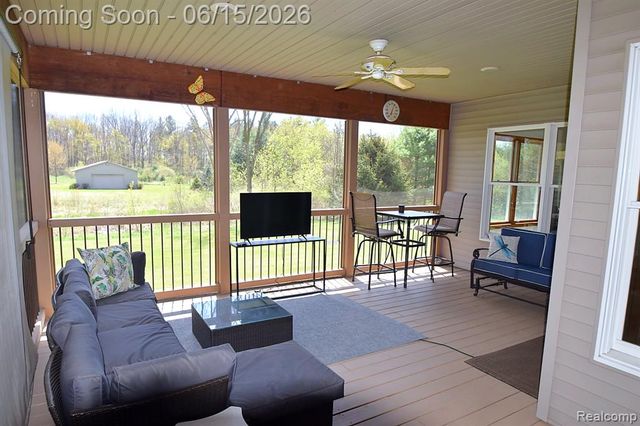 12390 Country Creek Drive, Goodrich, MI 48438