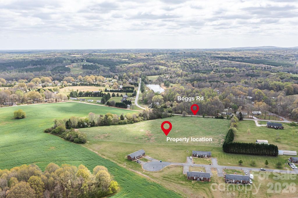 1727 Boggs Road, Claremont, NC 28610