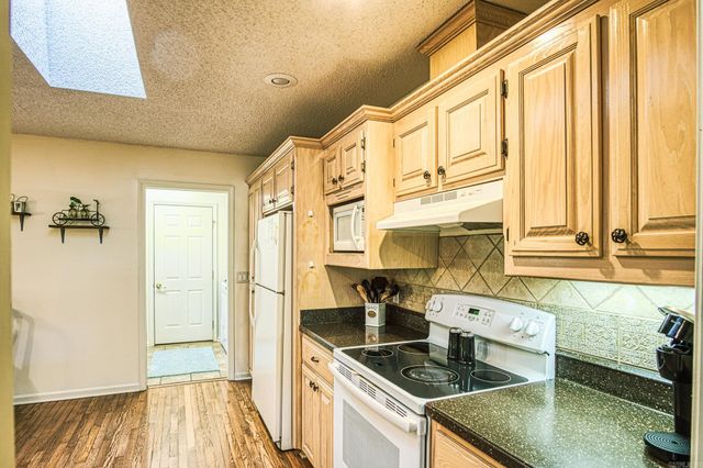 3 Acuedo Lane, Hot Springs Village, AR 71909