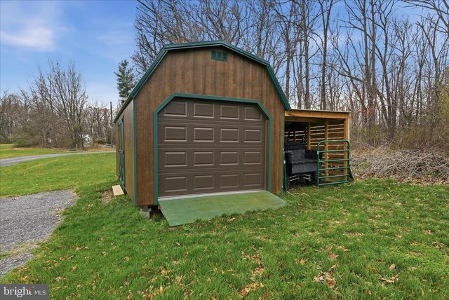 459 SPRINGFIELD ESTATES DR, Rileyville, VA 22650