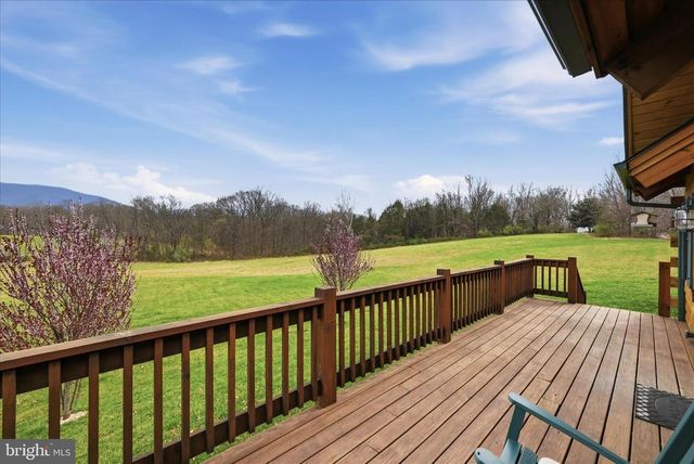 459 SPRINGFIELD ESTATES DR, Rileyville, VA 22650