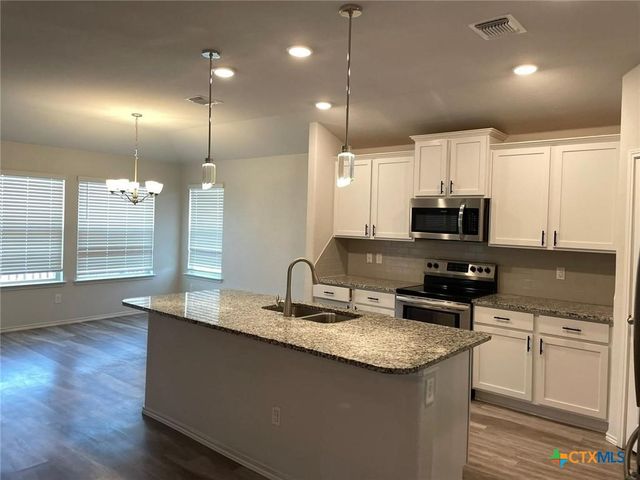 2411 Pintail Loop, Copperas Cove, TX 76522