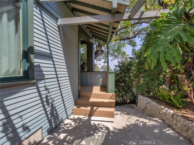 1825 Altivo Way, Echo Park, CA 90026
