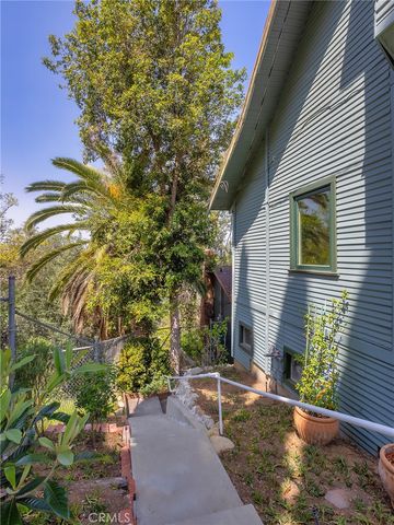 1825 Altivo Way, Echo Park, CA 90026