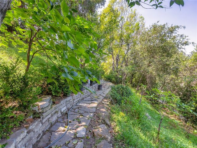 1825 Altivo Way, Echo Park, CA 90026