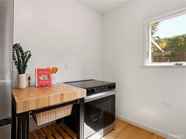 1825 Altivo Way, Echo Park, CA 90026