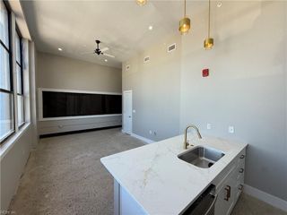 332 34th ST # 209, Newport News, VA 23607