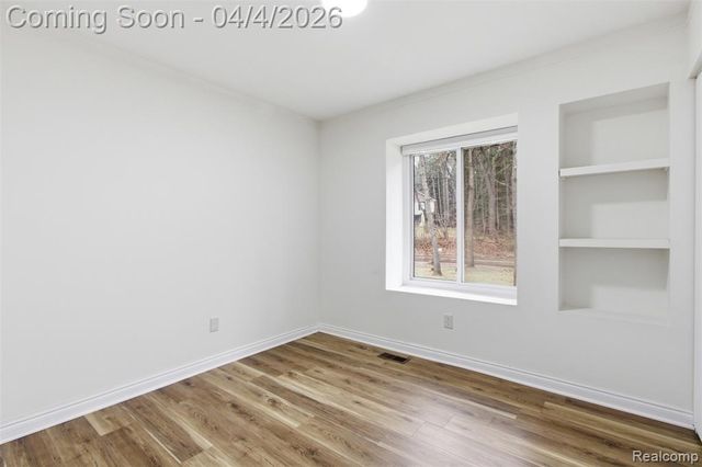 700 Bald Eagle Lake Road, Ortonville, MI 48462