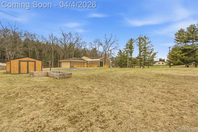 700 Bald Eagle Lake Road, Ortonville, MI 48462