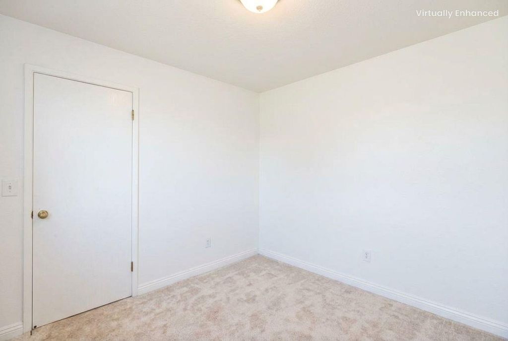 Image 28 of property listing at 33030 Road 233, North Fork, CA 93643