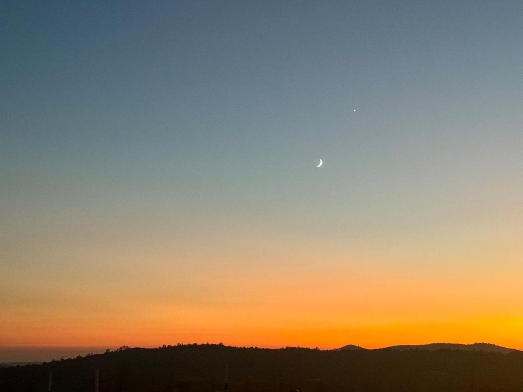 Image 3 of property listing at 33030 Road 233, North Fork, CA 93643