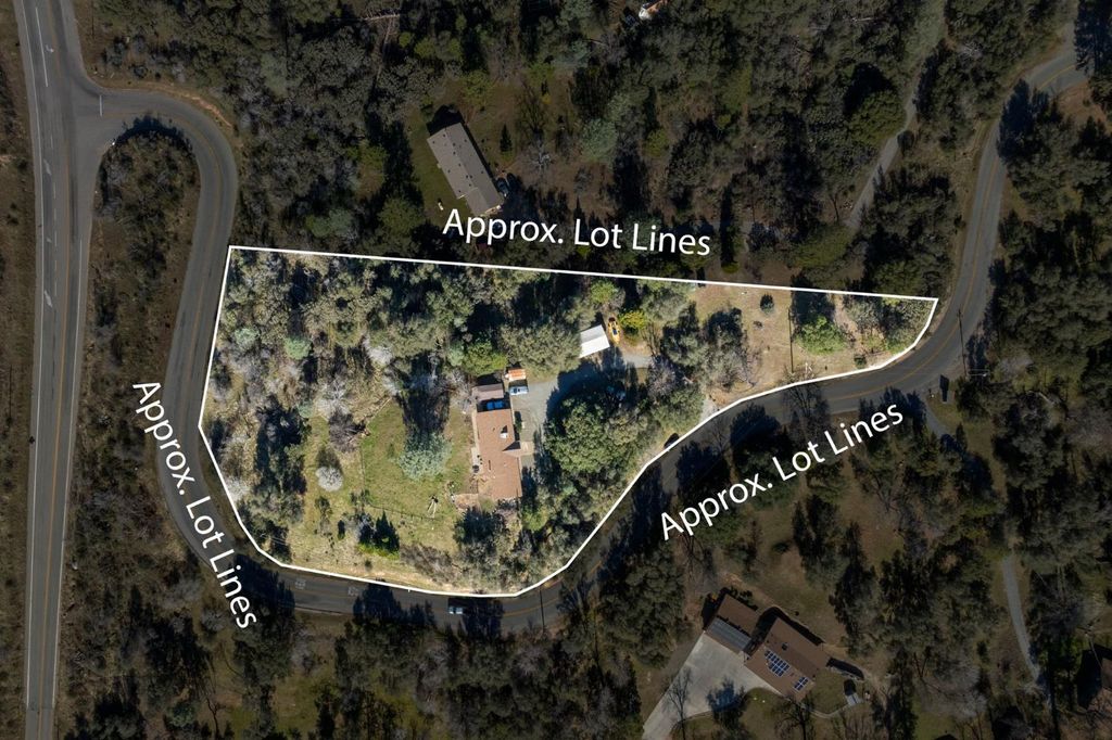 Image 58 of property listing at 33030 Road 233, North Fork, CA 93643