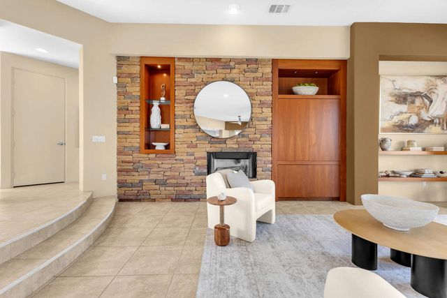 50050 Camino Privado, La Quinta, CA 92253